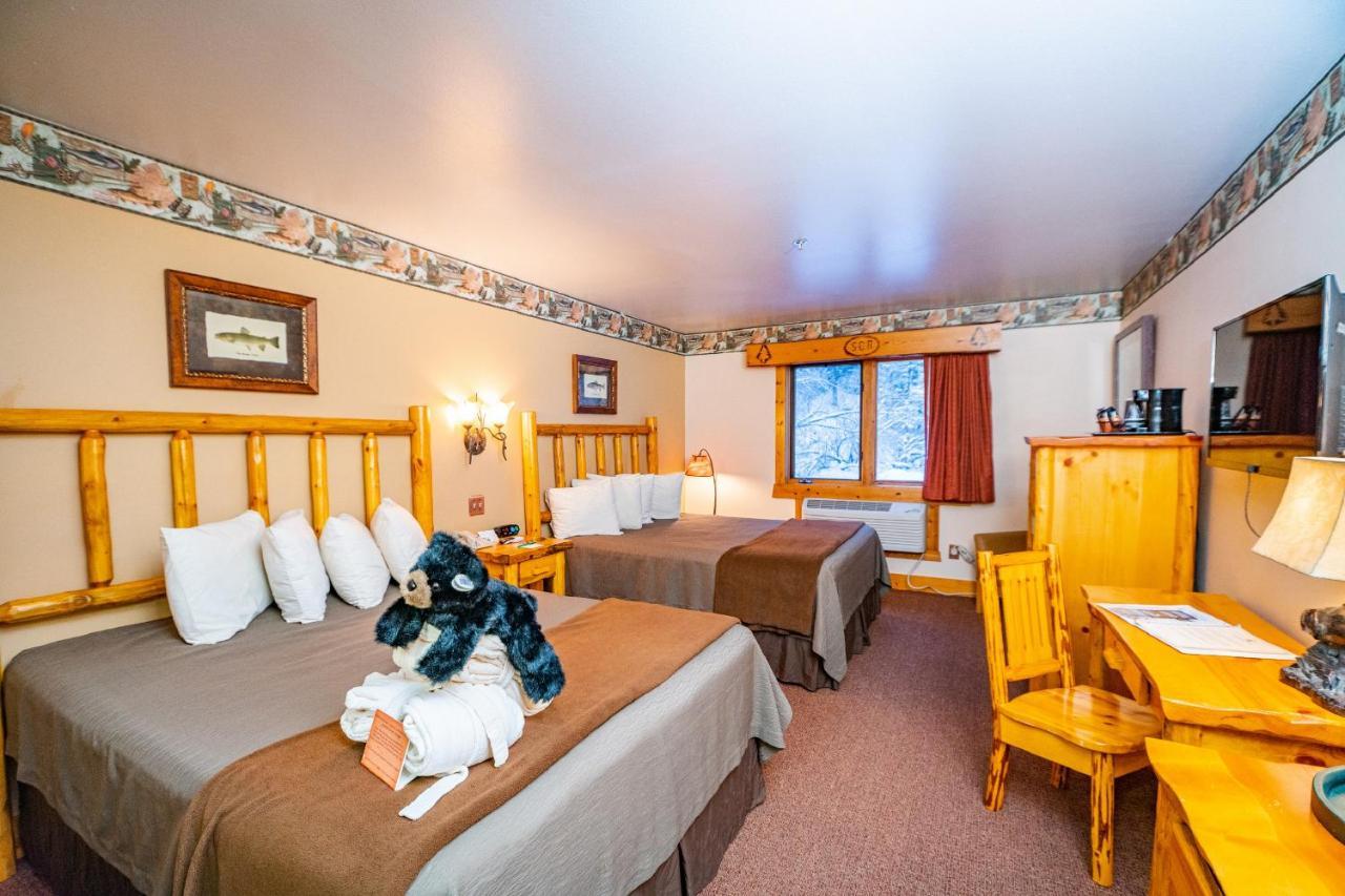 Spearfish Canyon Lodge Esterno foto