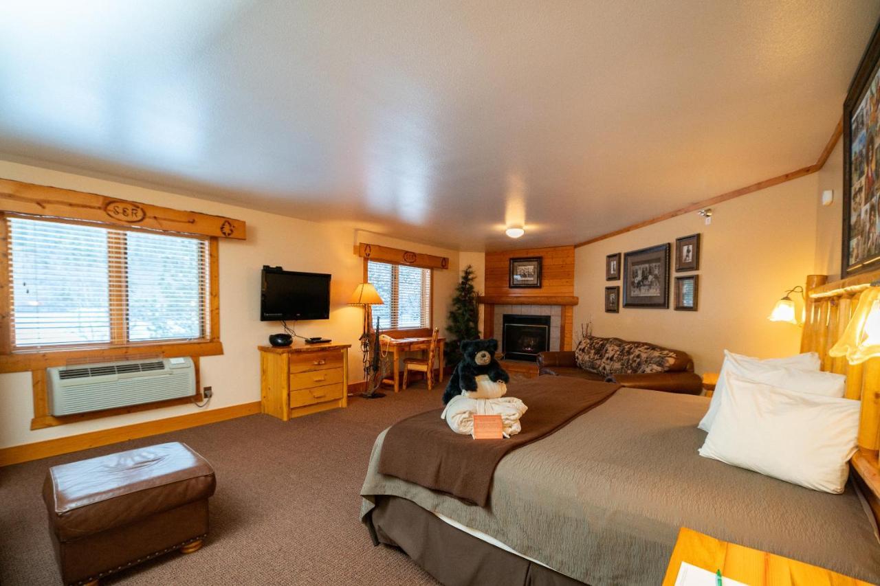 Spearfish Canyon Lodge Esterno foto